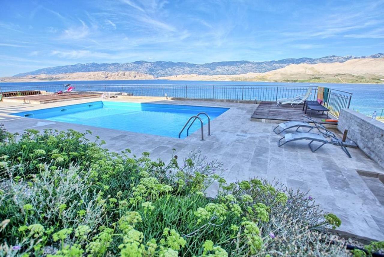 Sea View & Pool Studio Pag Town Exterior photo